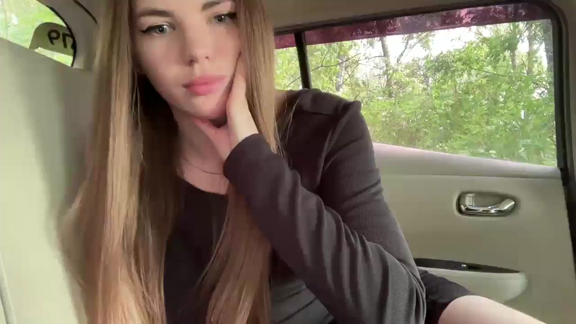 Gallery image thumbnail from Ihave_cookies's myfreecams stream on, 06/12/2025, 12:39 image 14 of 20
