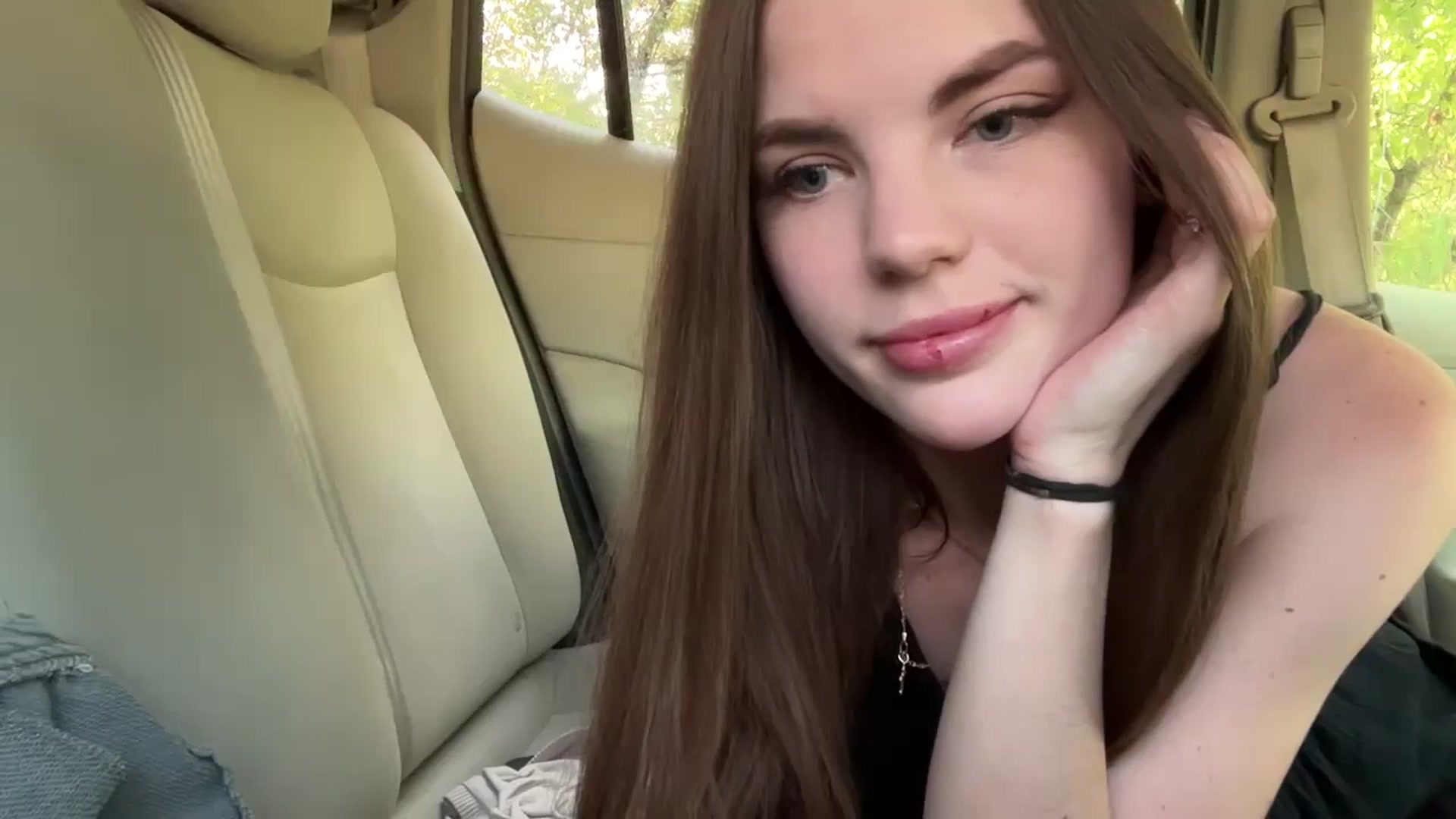 Gallery image thumbnail from Ihave_cookies's myfreecams stream on, 07/25/2025, 13:00 image 11 of 20