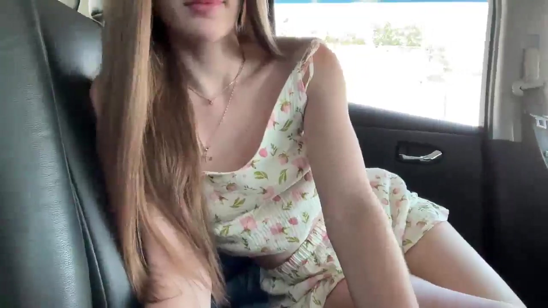 Gallery image thumbnail from Ihave_cookies's myfreecams stream on, 08/06/2025, 09:31 image 5 of 20