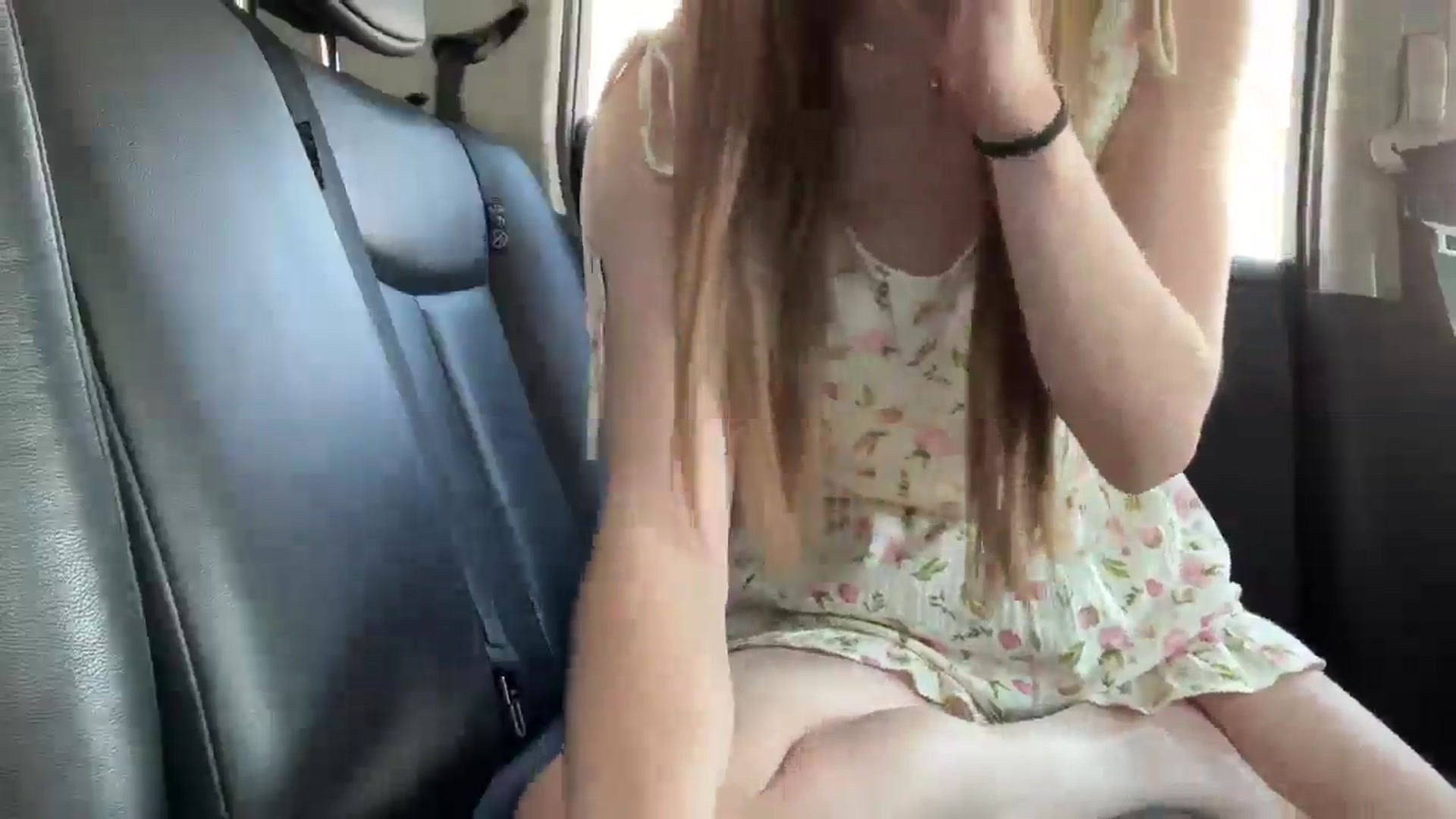 Gallery image thumbnail from Ihave_cookies's myfreecams stream on, 08/06/2025, 09:31 image 16 of 20