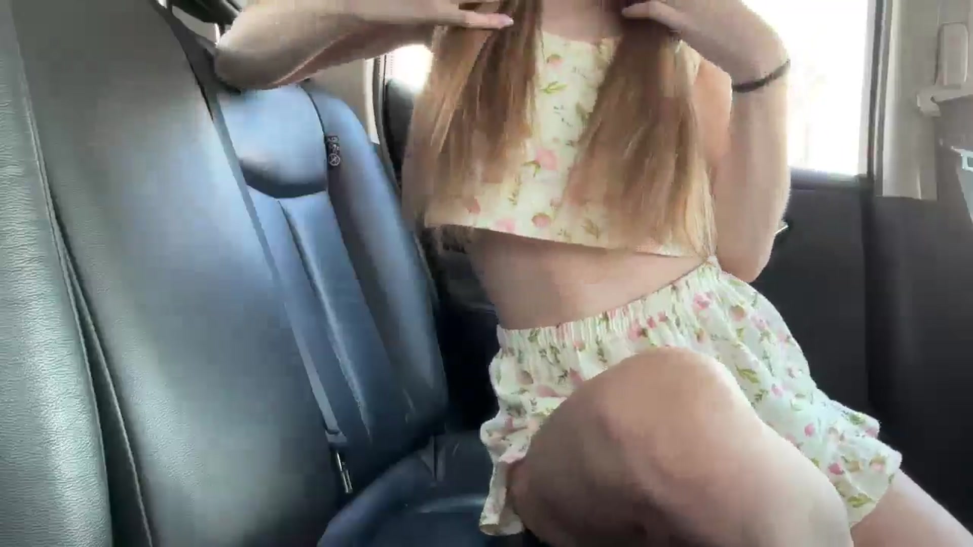 Gallery image thumbnail from Ihave_cookies's myfreecams stream on, 08/06/2025, 09:31 image 18 of 20