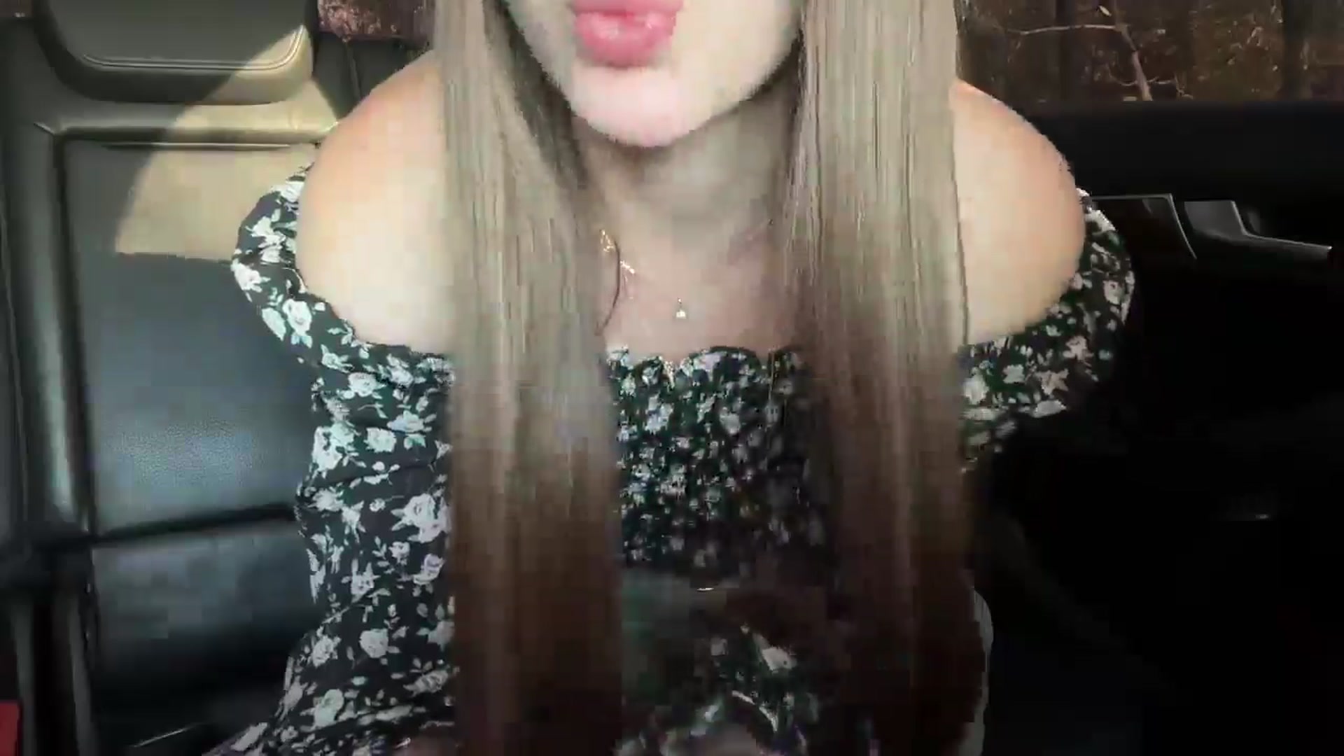 Gallery image thumbnail from Ihave_cookies's myfreecams stream on, 09/24/2025, 14:24 image 3 of 20