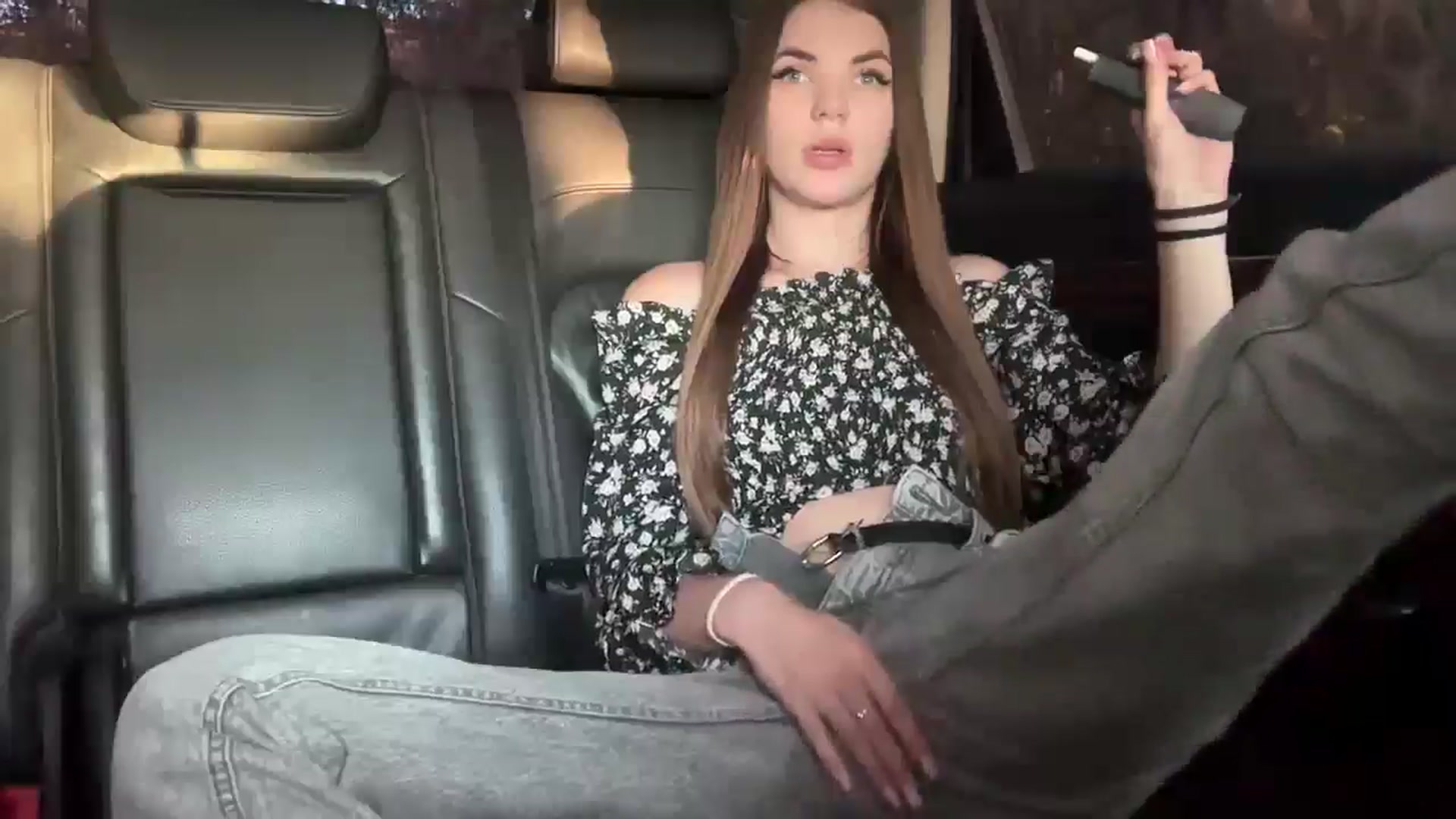 Gallery image thumbnail from Ihave_cookies's myfreecams stream on, 09/24/2025, 15:00 image 19 of 20