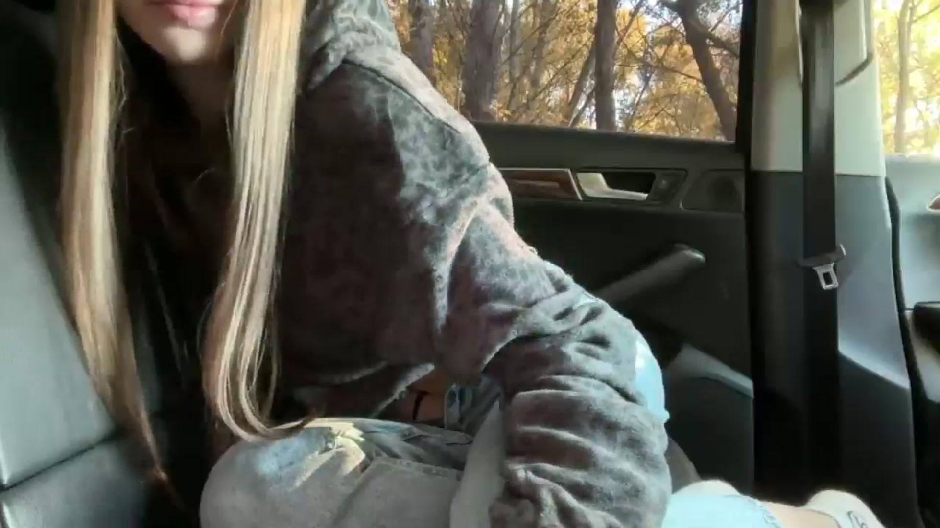 Gallery image thumbnail from Ihave_cookies's myfreecams stream on, 09/25/2025, 13:44 image 11 of 20