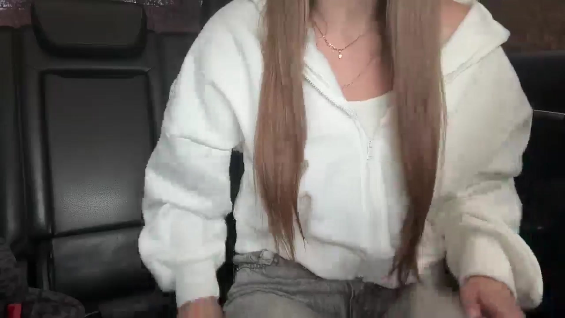 Gallery image thumbnail from Ihave_cookies's myfreecams stream on, 09/29/2025, 12:43 image 6 of 20