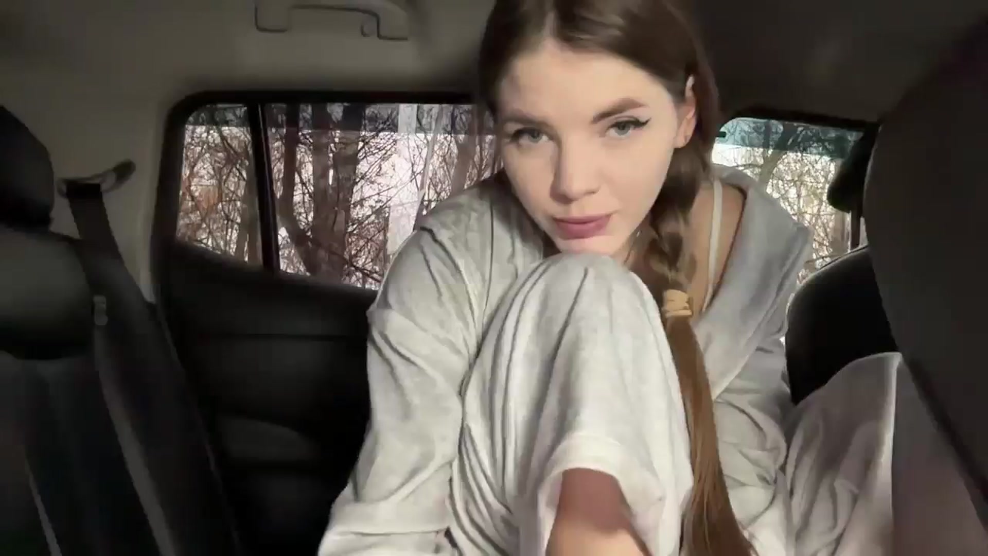 Gallery image thumbnail from Ihave_cookies's myfreecams stream on, 11/10/2025, 13:50 image 3 of 20