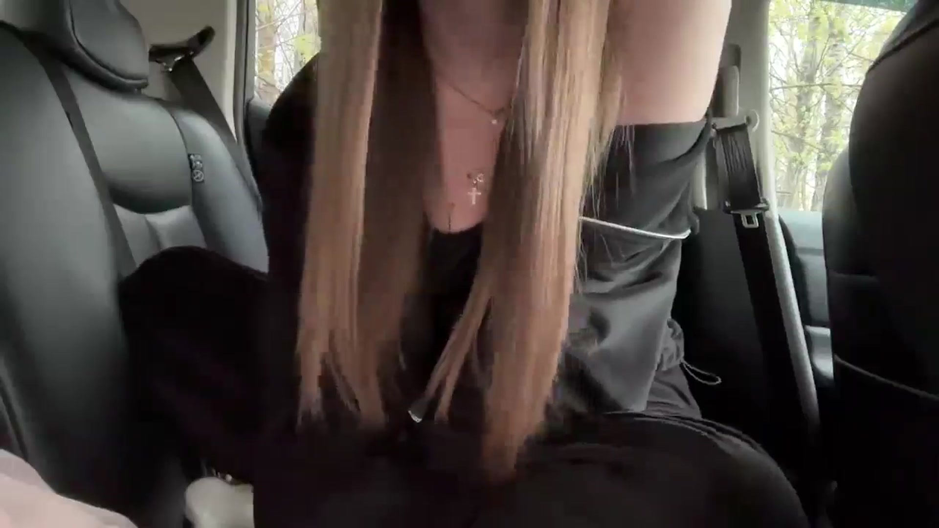 Gallery image thumbnail from Ihave_cookies's myfreecams stream on, 04/19/2026, 12:17 image 19 of 20