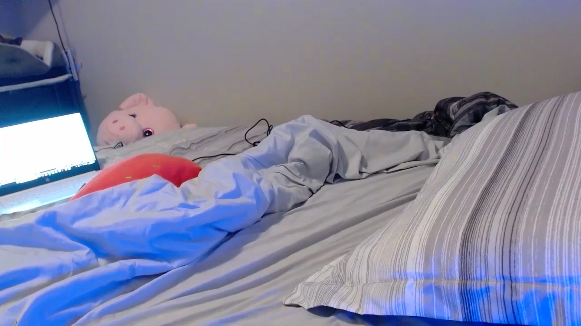 Gallery image thumbnail from IllusionBby's myfreecams stream on, 11/28/2024, 15:21 image 14 of 20
