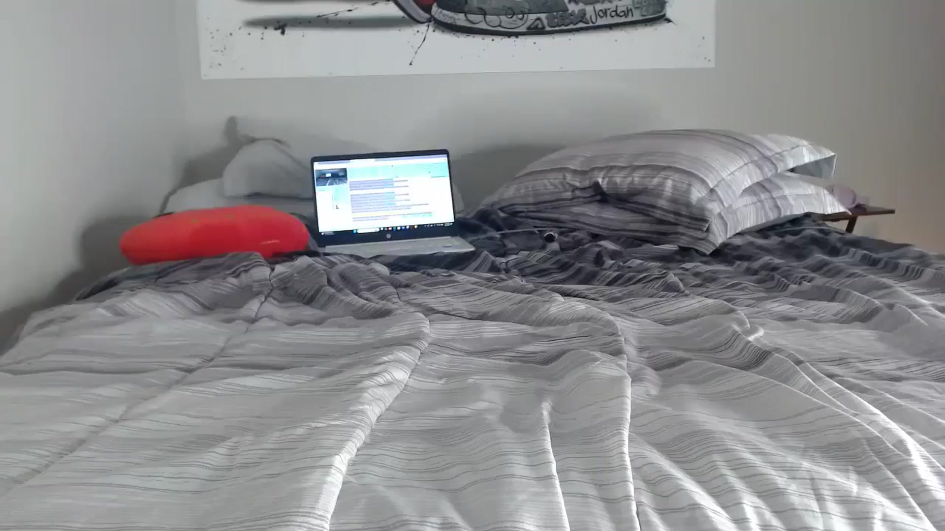 Gallery image thumbnail from IllusionBby's myfreecams stream on, 12/08/2024, 16:33 image 15 of 20