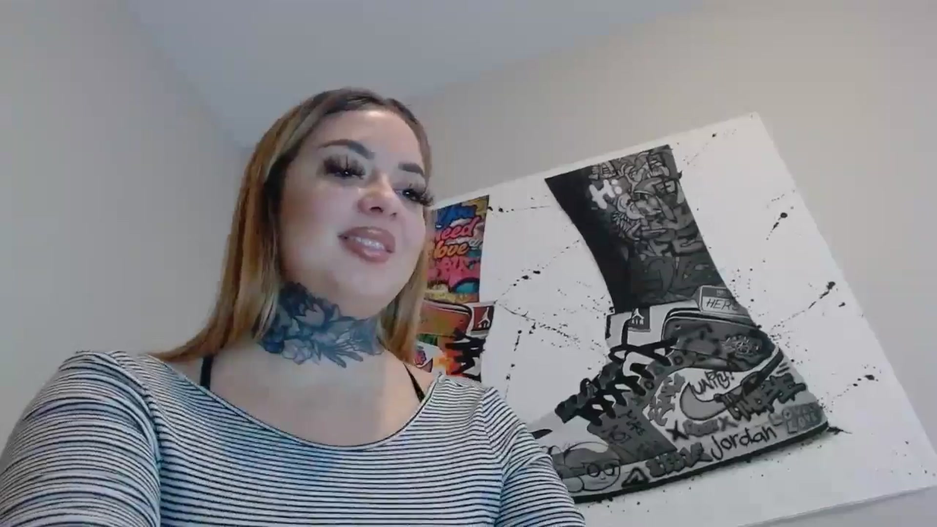 Gallery image thumbnail from IllusionBby's myfreecams stream on, 01/02/2025, 09:16 image 17 of 20