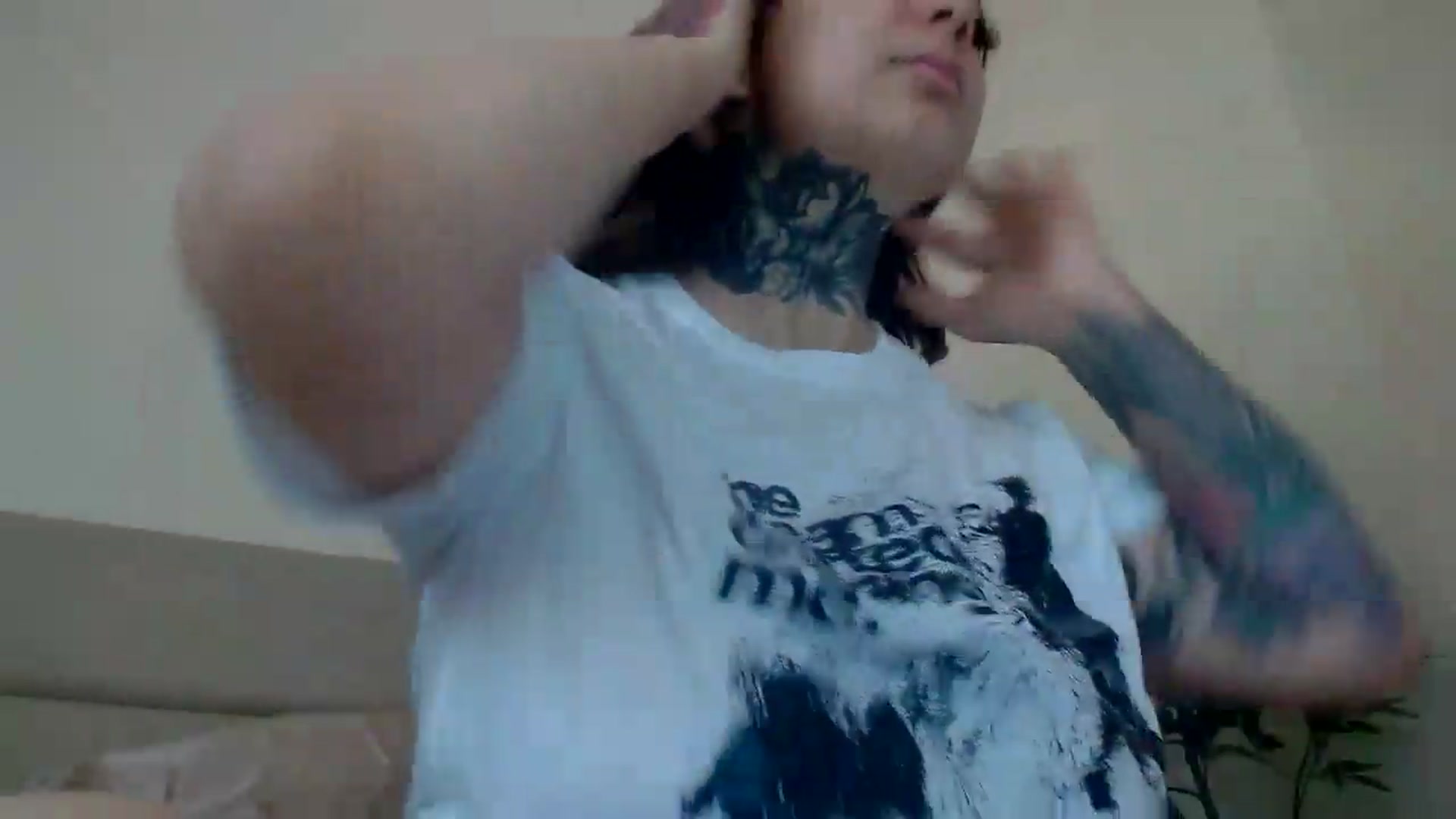 Gallery image thumbnail from IllusionBby's myfreecams stream on, 07/12/2026, 16:31 image 7 of 20