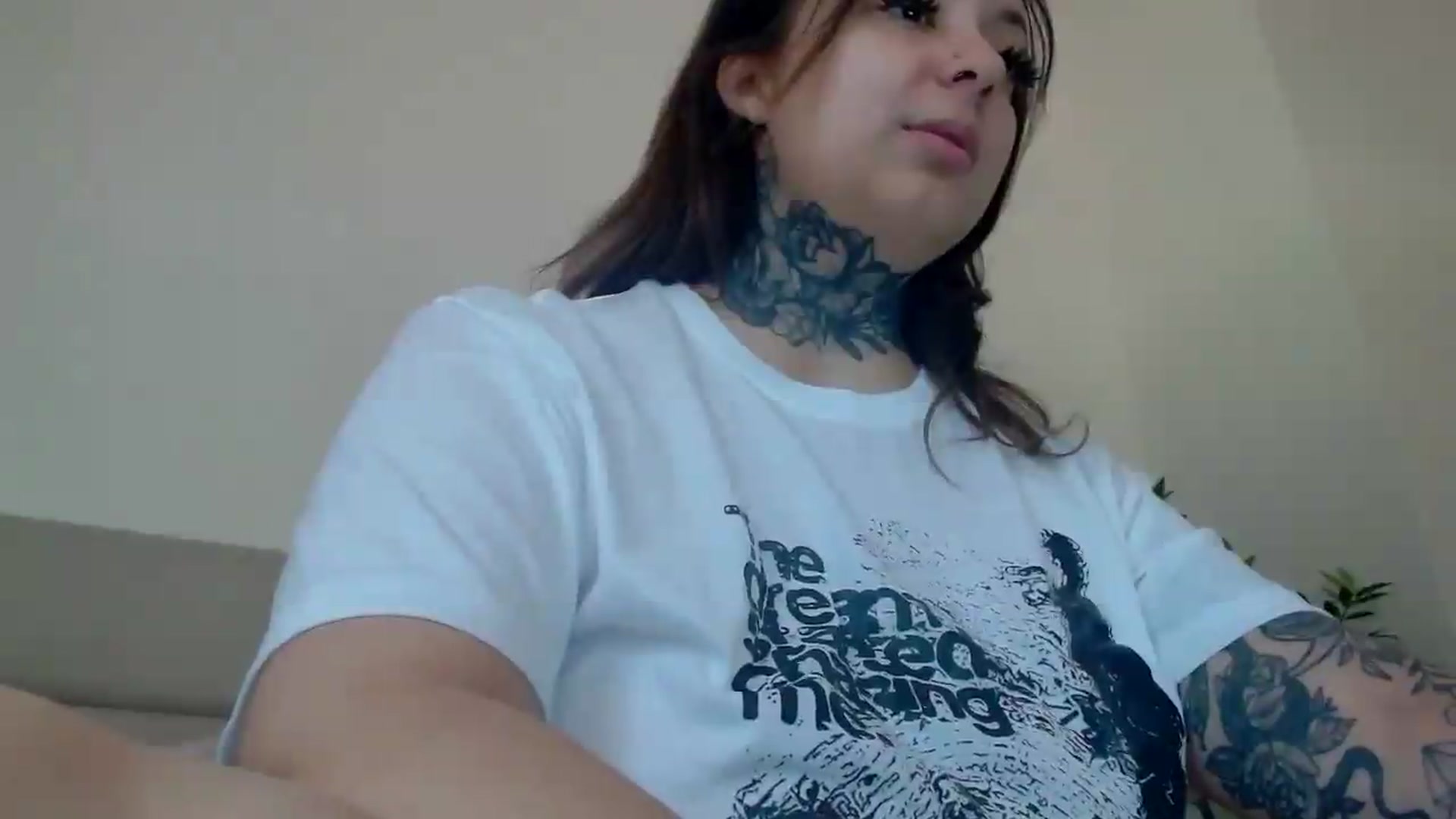 Gallery image thumbnail from IllusionBby's myfreecams stream on, 07/12/2026, 16:31 image 9 of 20