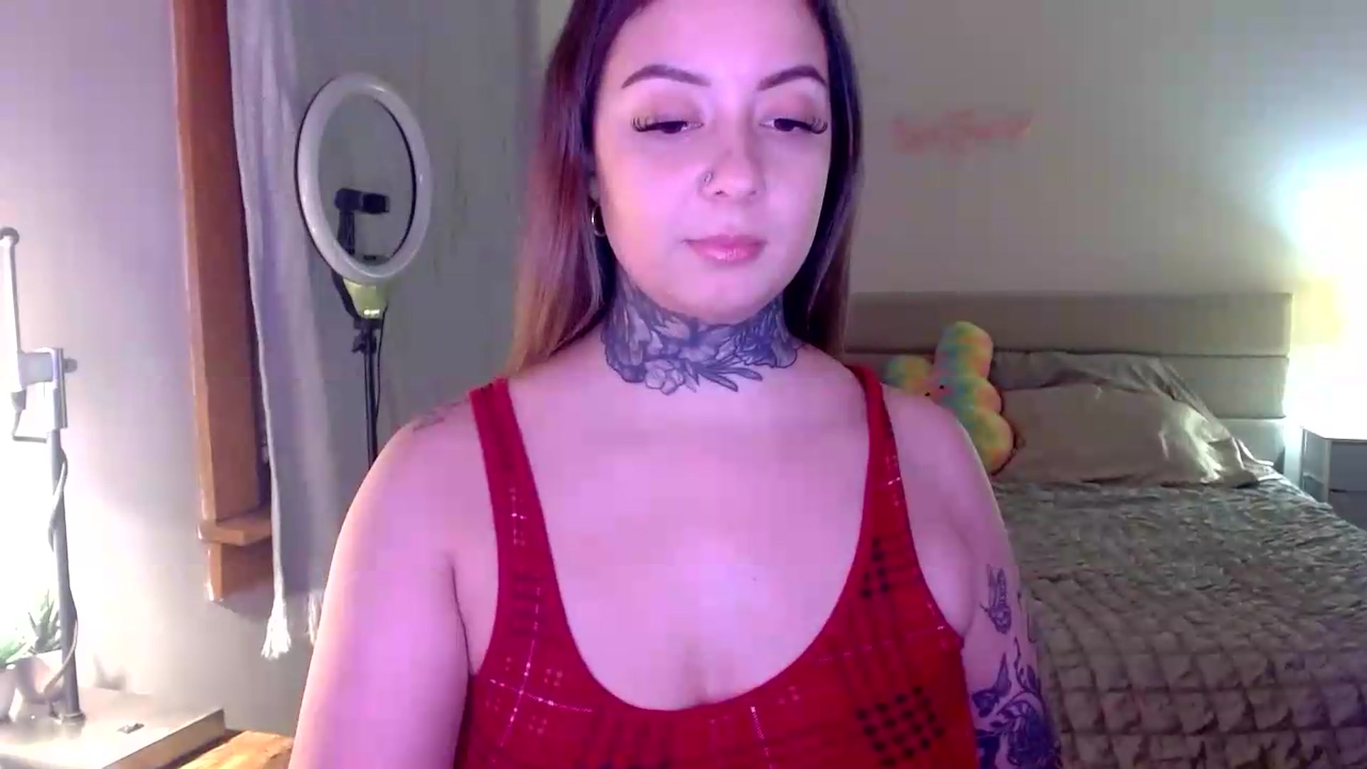 Gallery image thumbnail from IllusionBby's myfreecams stream on, 08/05/2026, 04:39 image 4 of 20