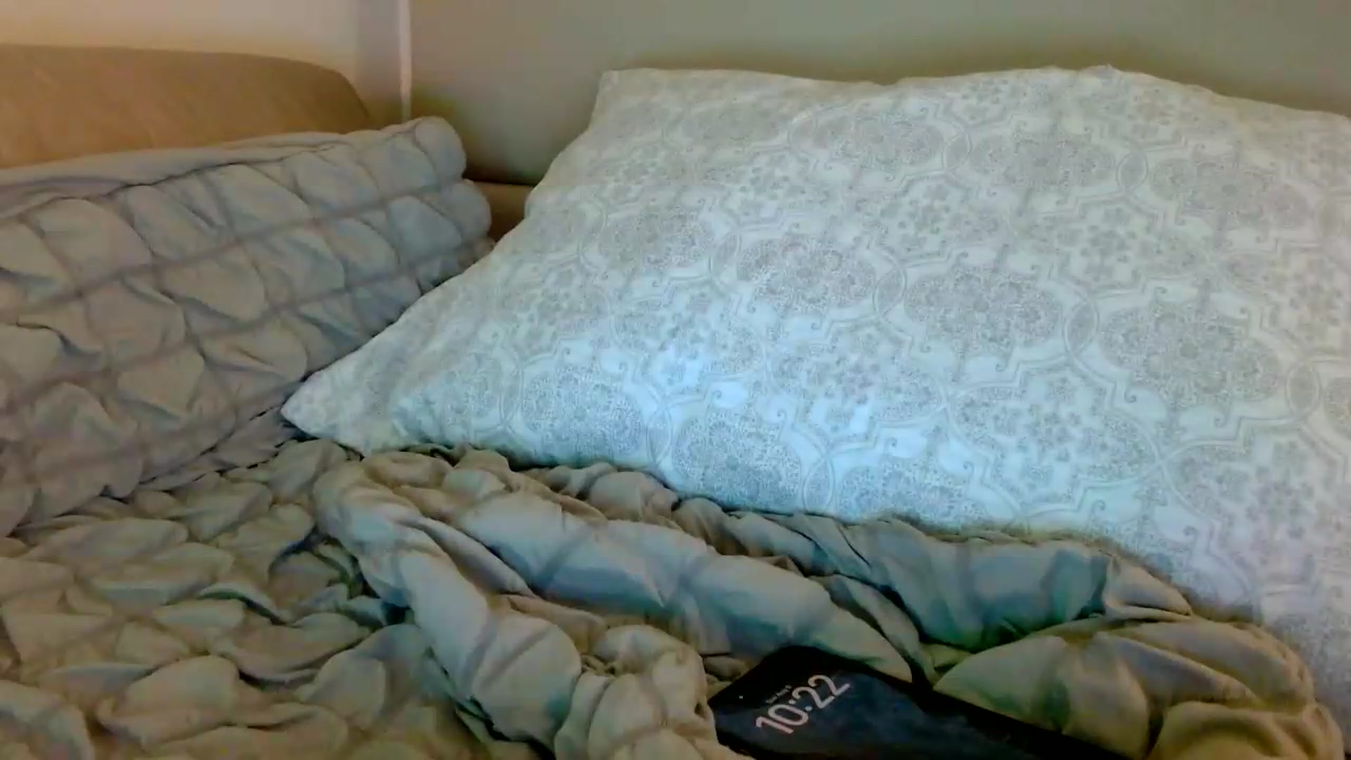Gallery image thumbnail from IllusionBby's myfreecams stream on, 08/10/2026, 03:38 image 7 of 20