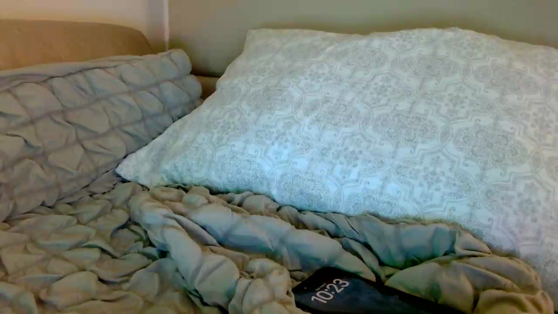 Gallery image thumbnail from IllusionBby's myfreecams stream on, 08/10/2026, 03:38 image 8 of 20