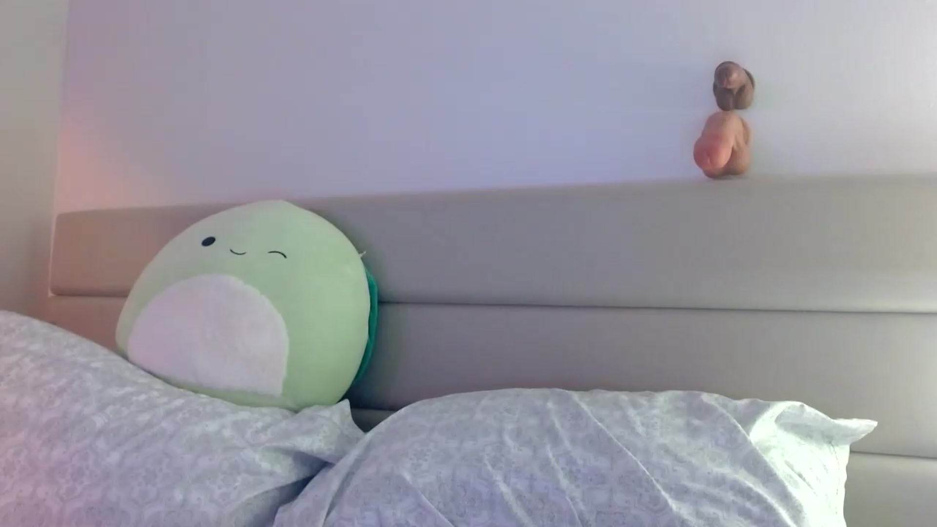 Gallery image thumbnail from IllusionBby's myfreecams stream on, 08/22/2026, 23:51 image 10 of 20