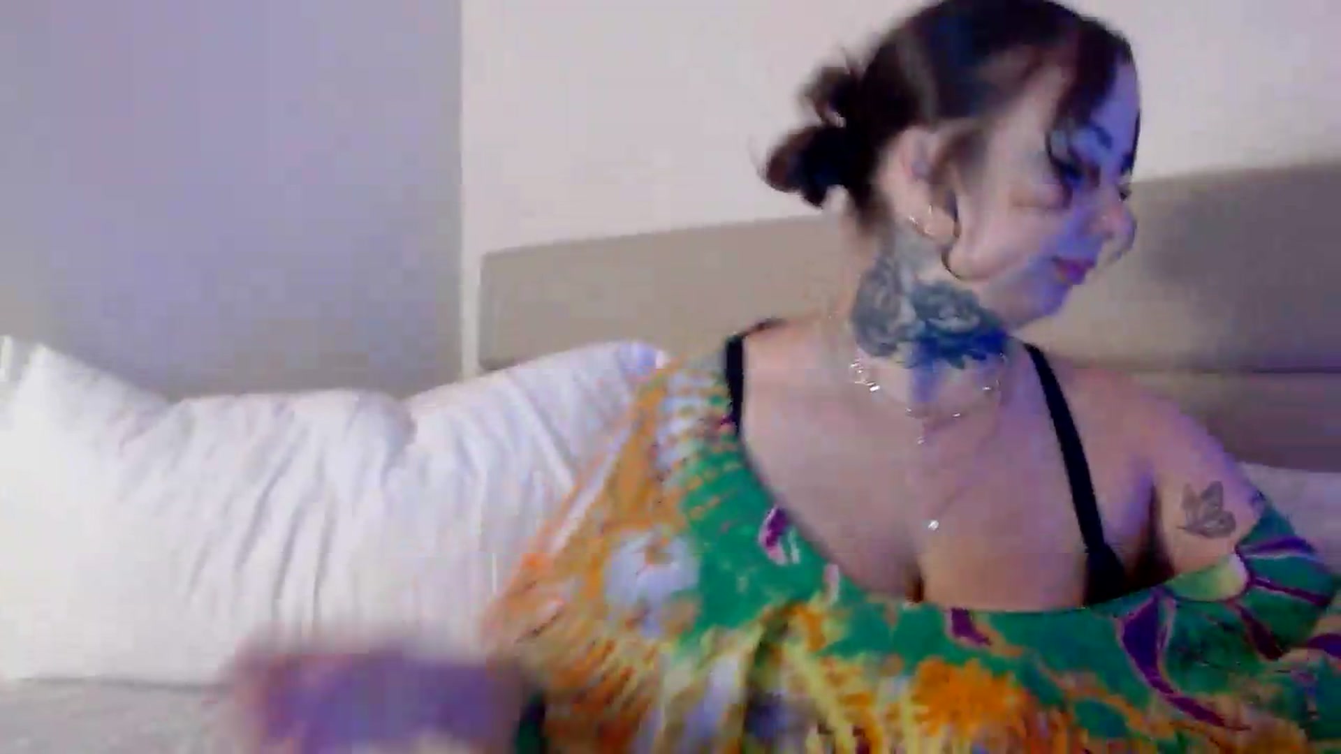 Gallery image thumbnail from IllusionBby's myfreecams stream on, 09/13/2026, 24:49 image 2 of 20