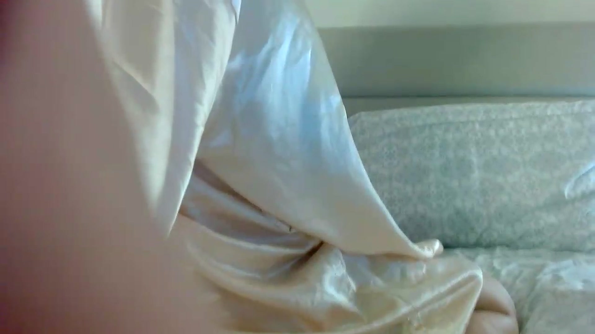 Gallery image thumbnail from IllusionBby's myfreecams stream on, 09/17/2026, 04:27 image 14 of 20