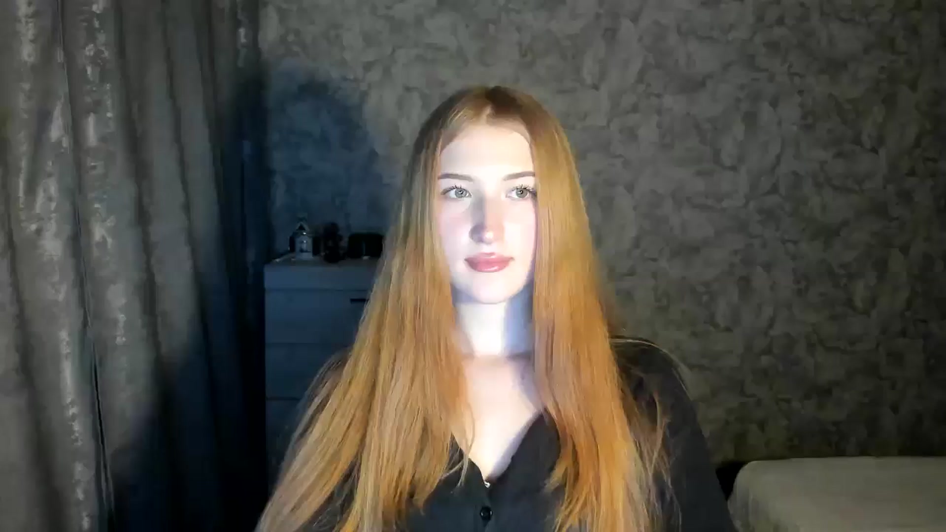 Gallery image thumbnail from Ilona_Here's myfreecams stream on, 12/29/2025, 19:23 image 11 of 20
