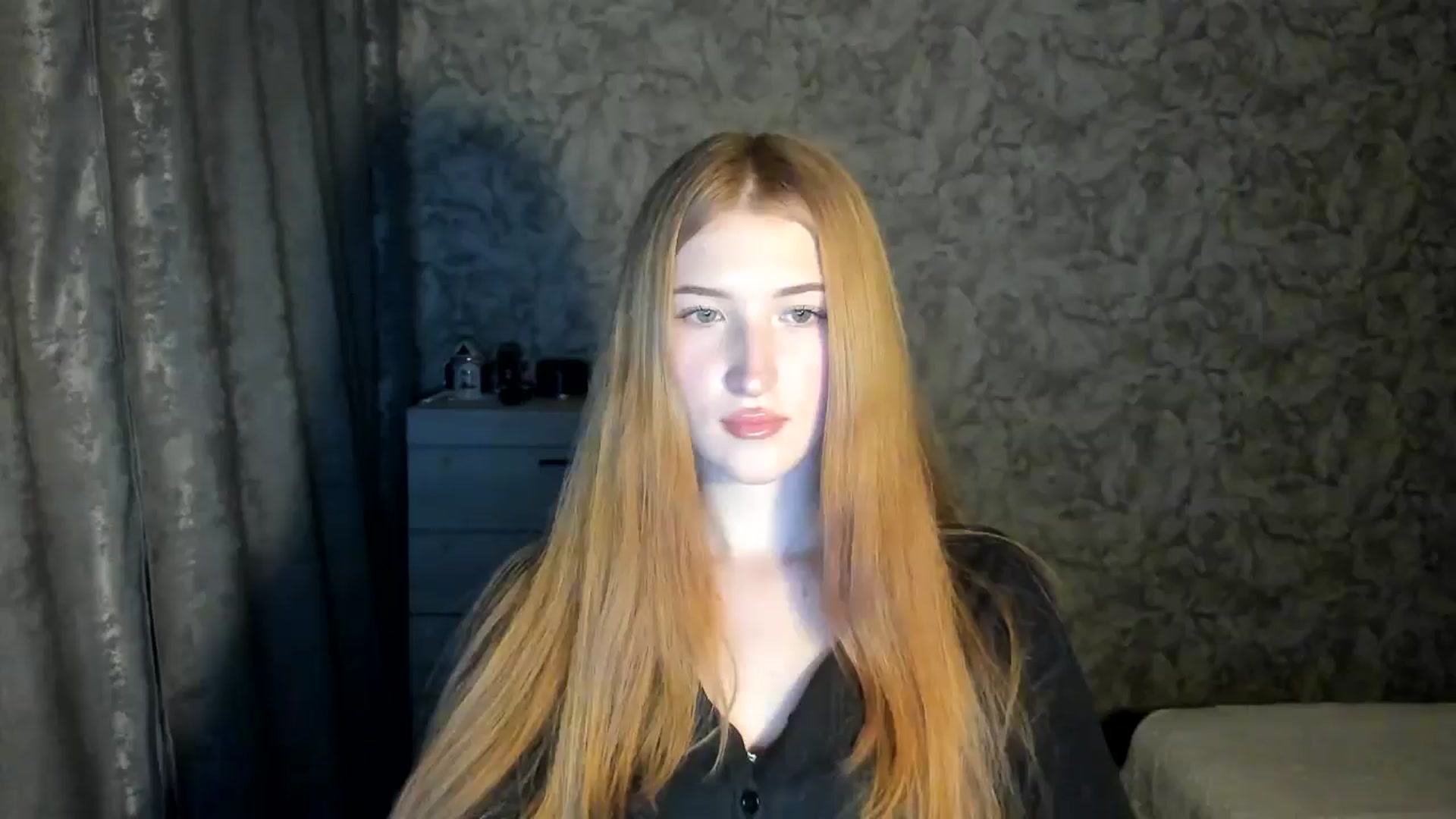 Gallery image thumbnail from Ilona_Here's myfreecams stream on, 12/29/2025, 19:23 image 13 of 20