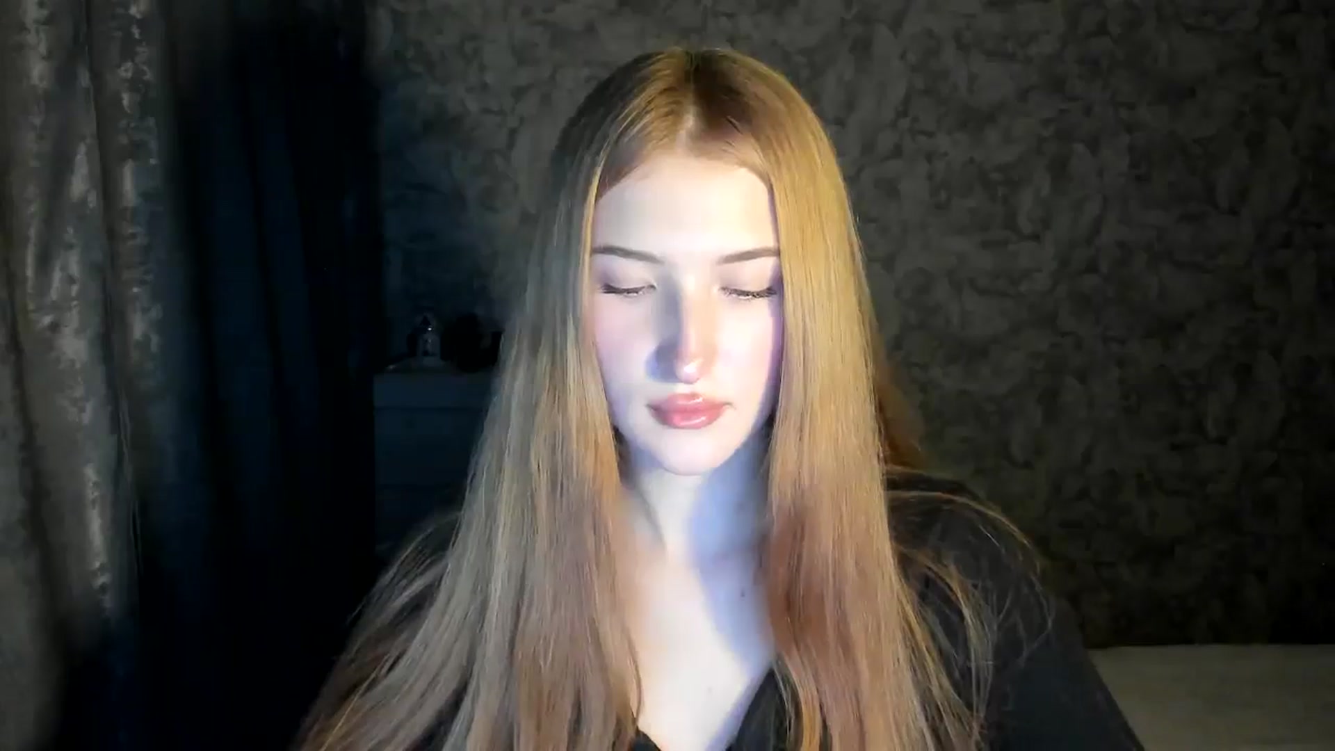 Gallery image thumbnail from Ilona_Here's myfreecams stream on, 12/29/2025, 19:23 image 6 of 20