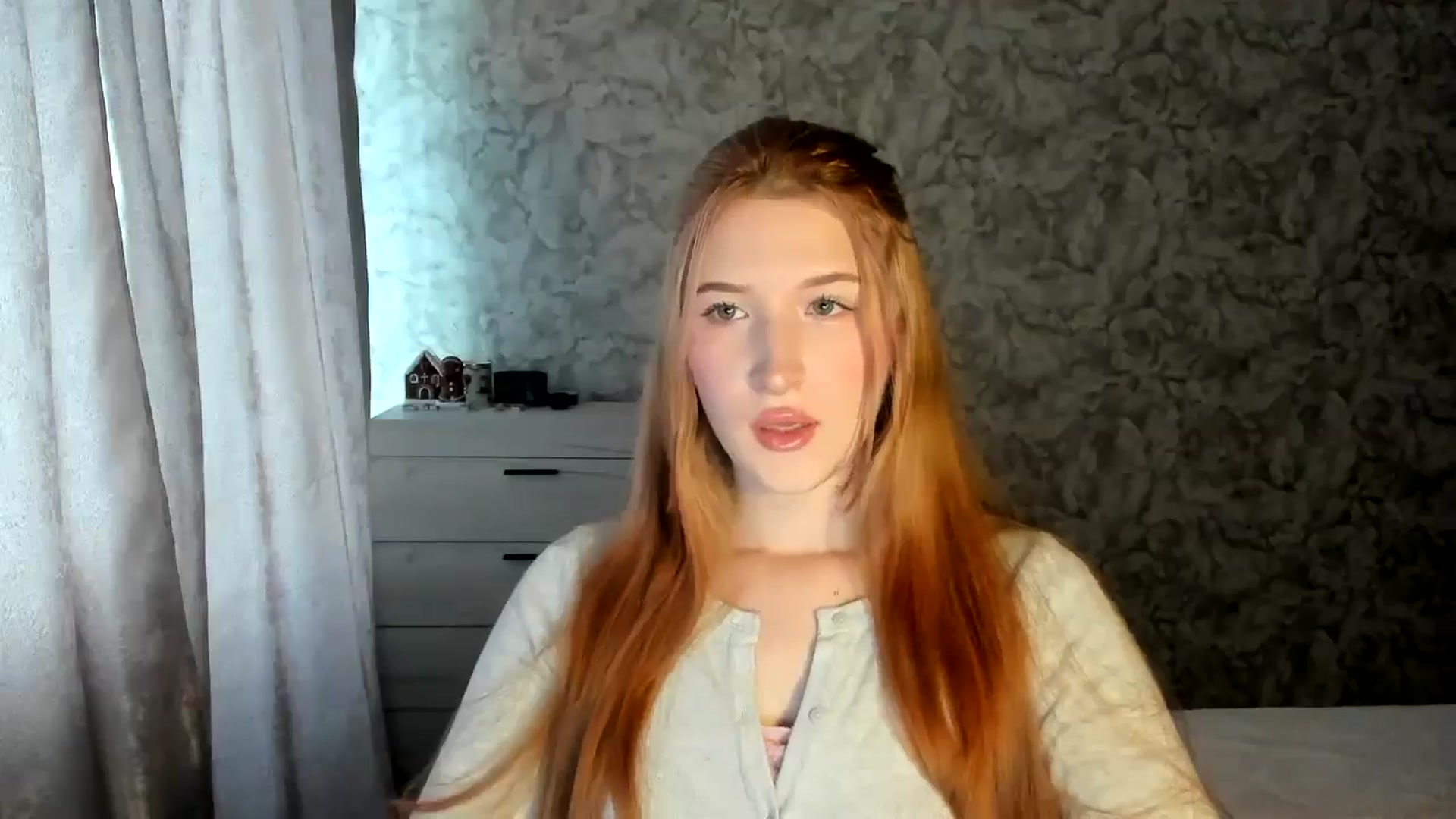 Gallery image thumbnail from Ilona_Here's myfreecams stream on, 01/02/2026, 09:46 image 3 of 20