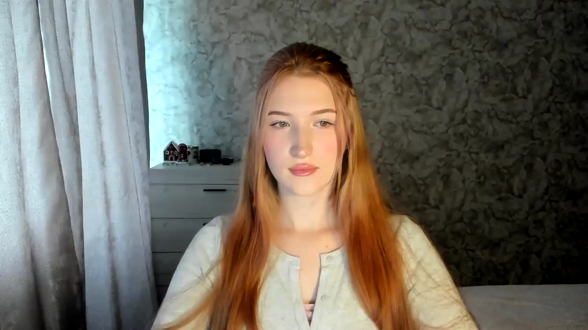 Gallery image thumbnail from Ilona_Here's myfreecams stream on, 01/02/2026, 09:46 image 1 of 20
