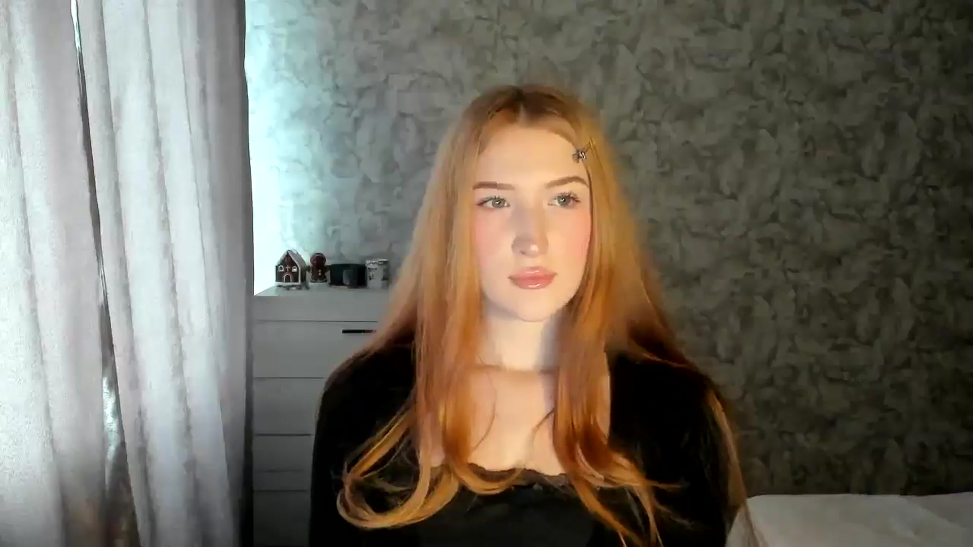 Gallery image thumbnail from Ilona_Here's myfreecams stream on, 01/05/2026, 10:22 image 2 of 20