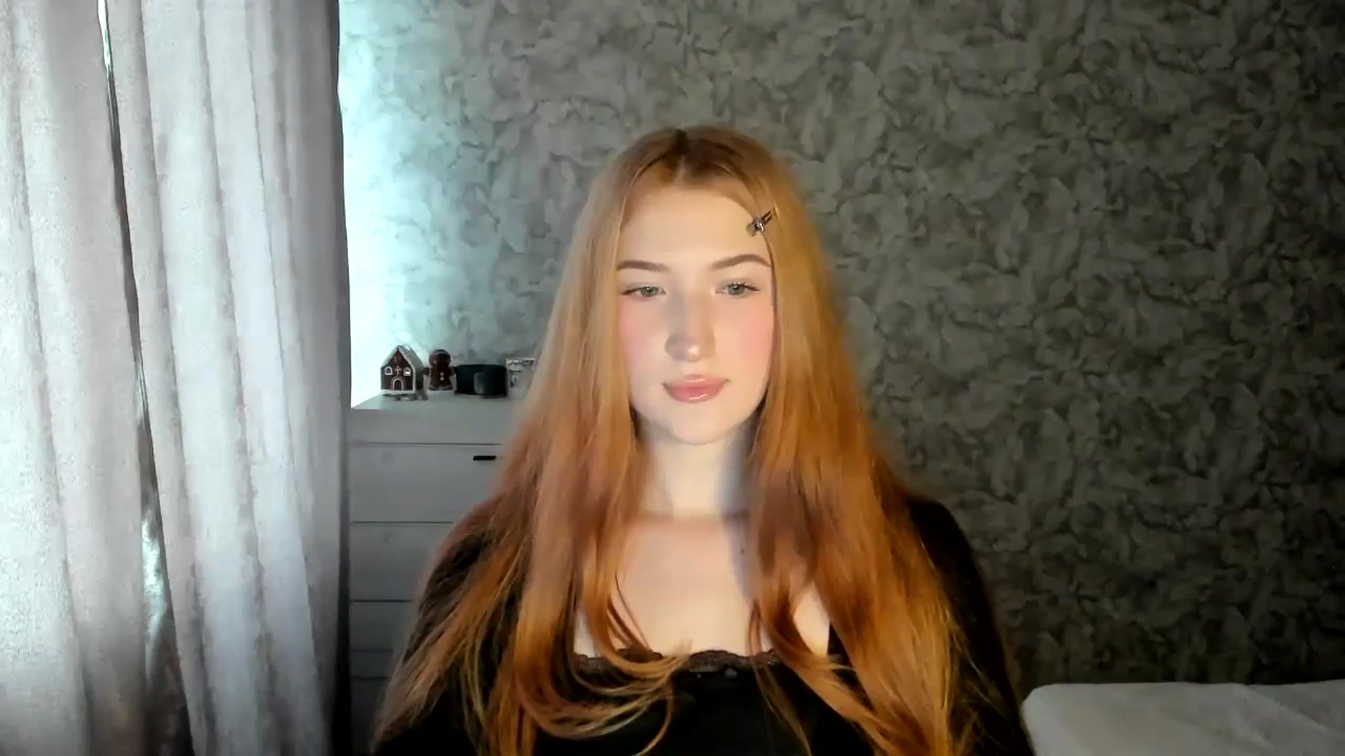 Gallery image thumbnail from Ilona_Here's myfreecams stream on, 01/05/2026, 10:22 image 9 of 20