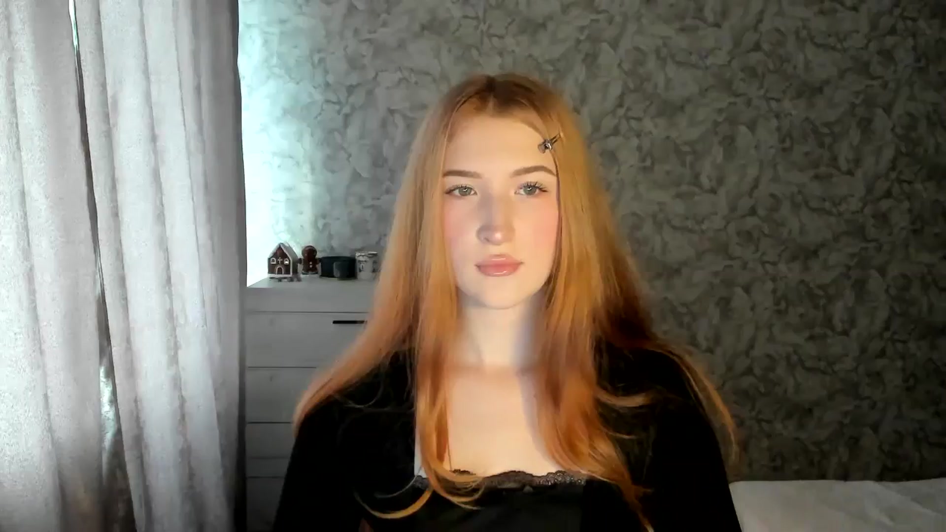Gallery image thumbnail from Ilona_Here's myfreecams stream on, 01/05/2026, 10:22 image 5 of 20