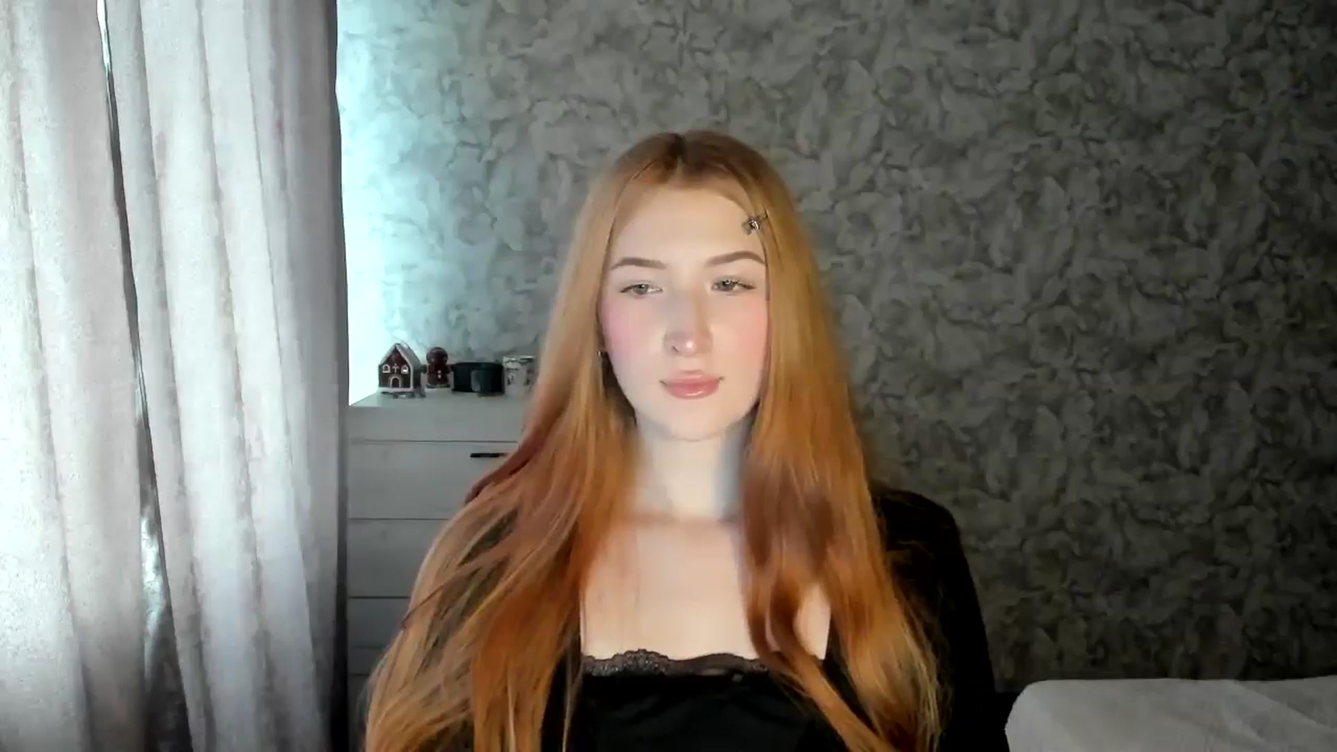 Gallery image thumbnail from Ilona_Here's myfreecams stream on, 01/05/2026, 11:44 image 8 of 20