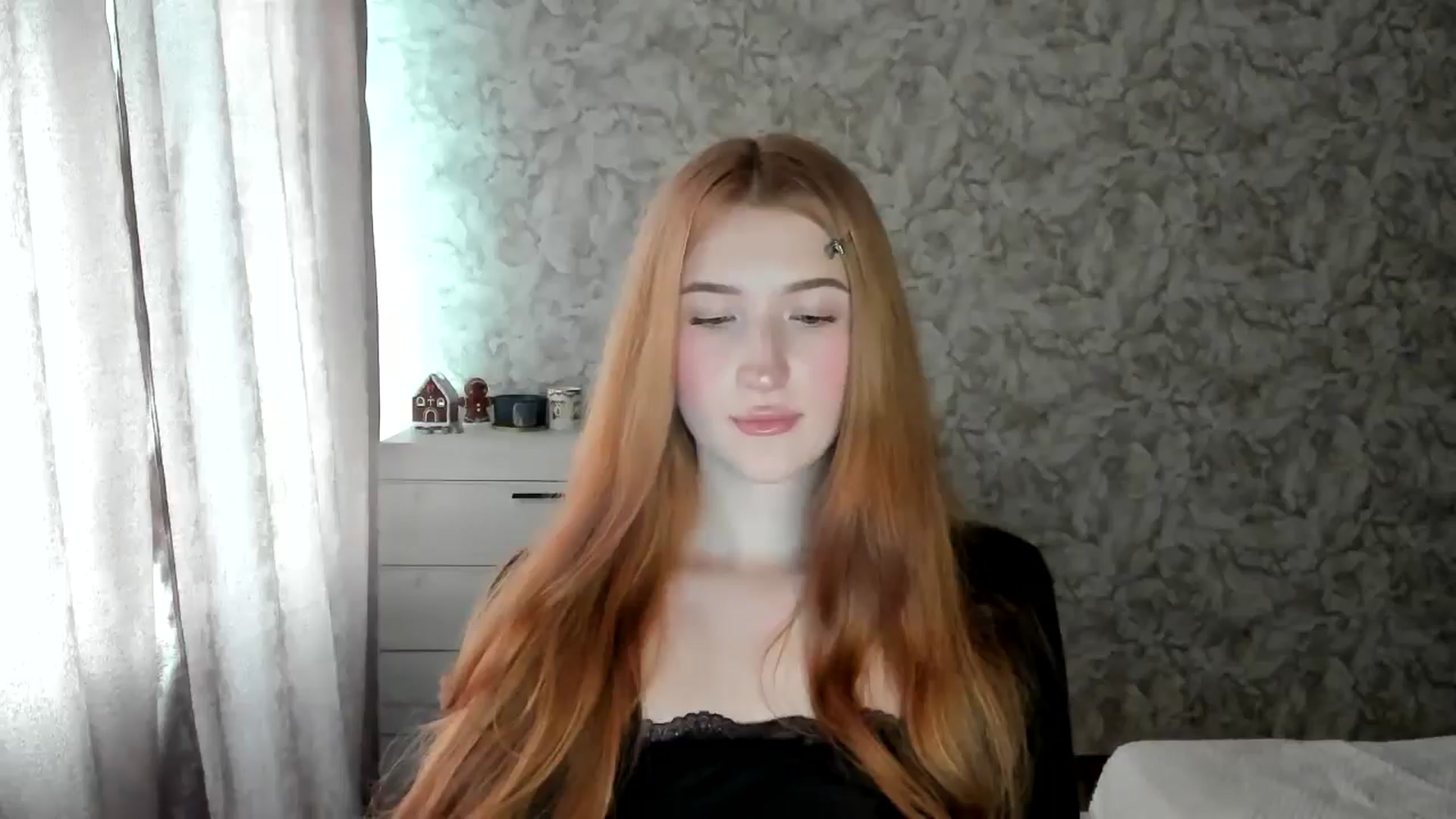 Gallery image thumbnail from Ilona_Here's myfreecams stream on, 01/05/2026, 11:44 image 17 of 20