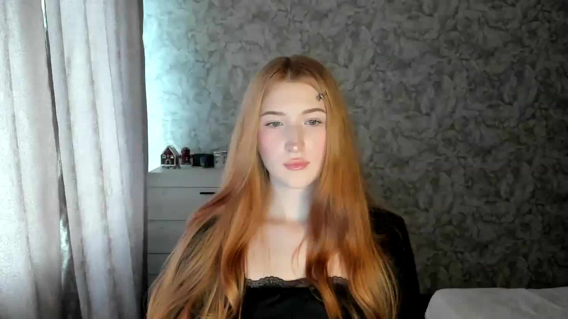 Gallery image thumbnail from Ilona_Here's myfreecams stream on, 01/05/2026, 11:44 image 7 of 20