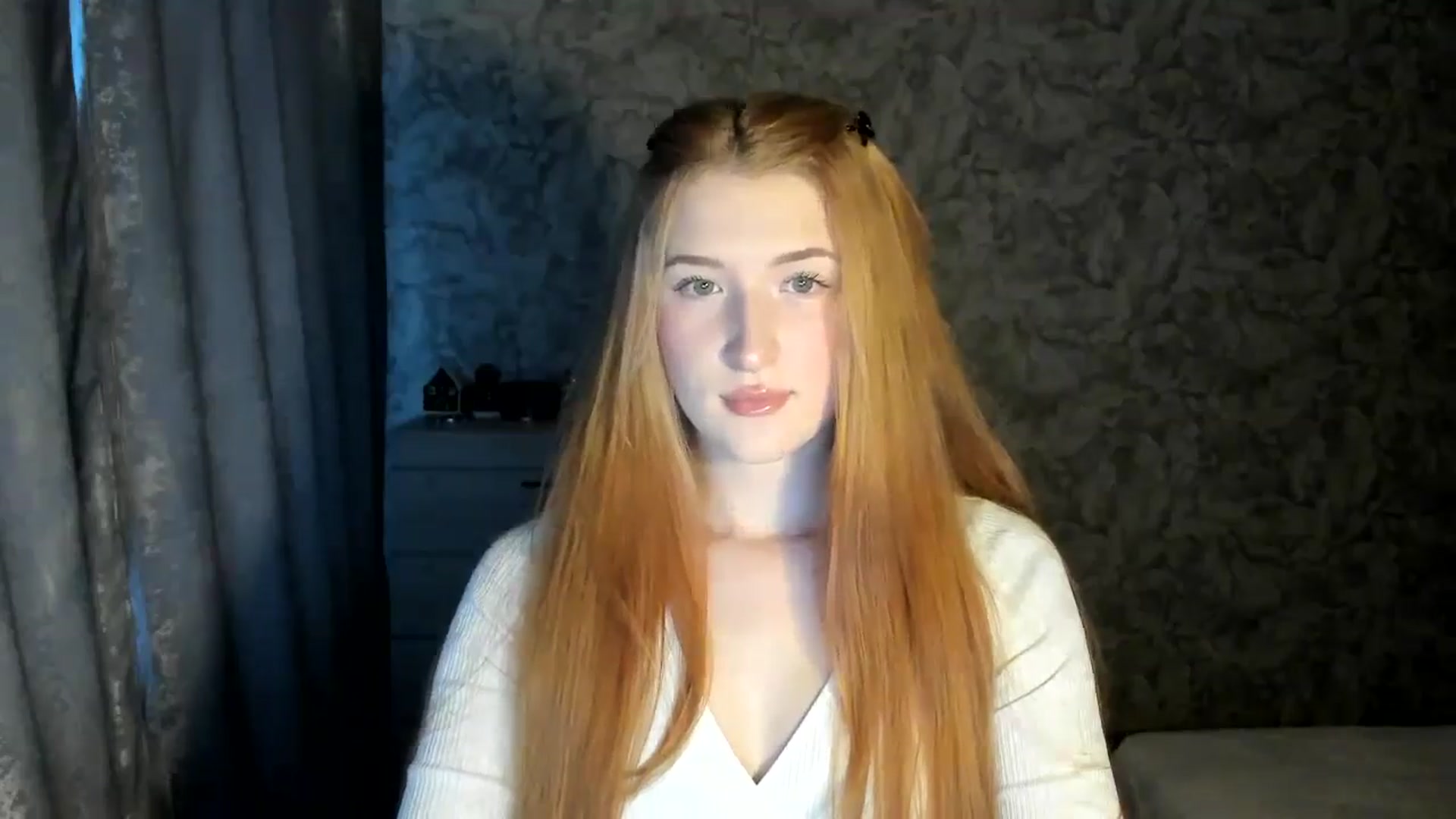 Gallery image thumbnail from Ilona_Here's myfreecams stream on, 01/06/2026, 13:42 image 20 of 20
