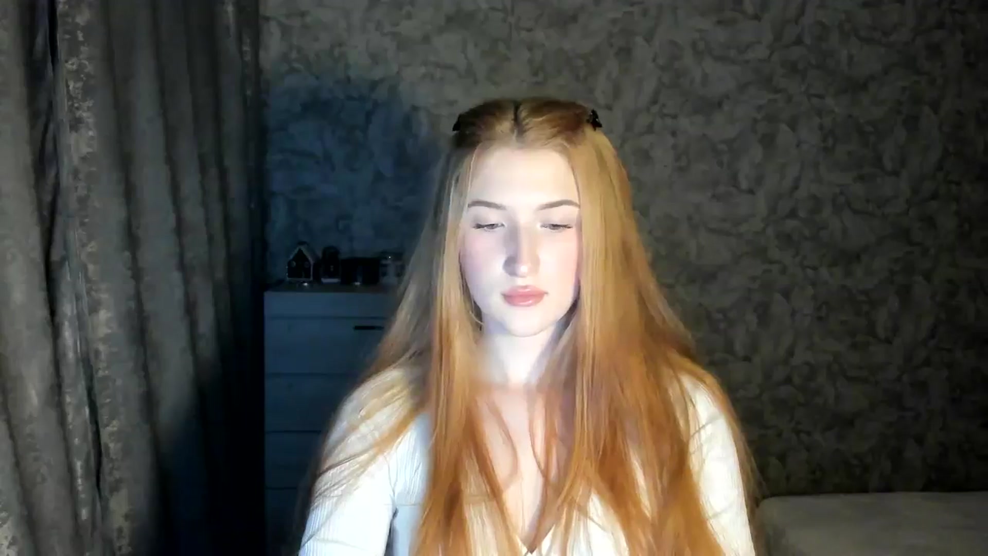 Gallery image thumbnail from Ilona_Here's myfreecams stream on, 01/06/2026, 15:06 image 3 of 20