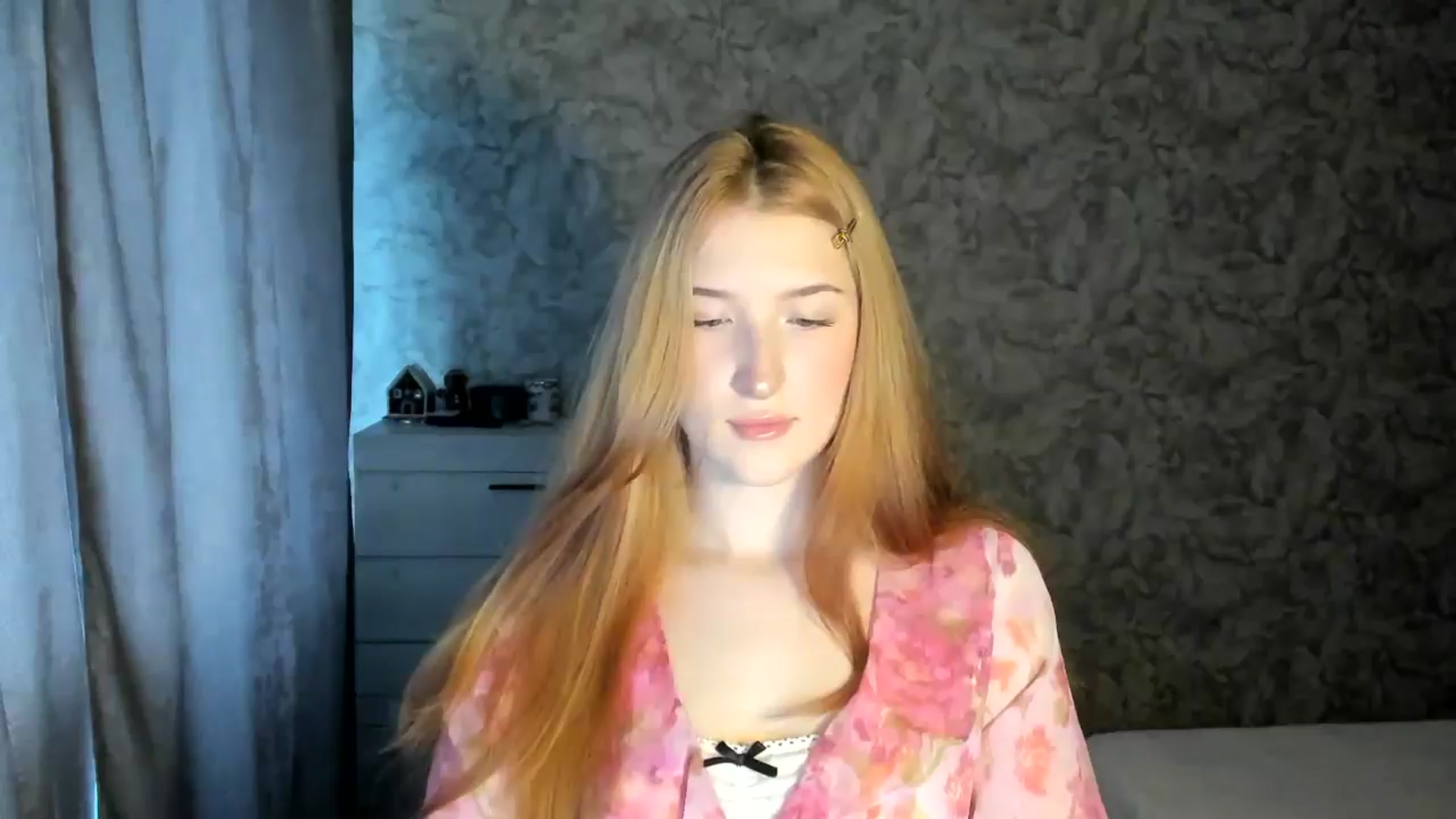 Gallery image thumbnail from Ilona_Here's myfreecams stream on, 01/08/2026, 09:24 image 20 of 20