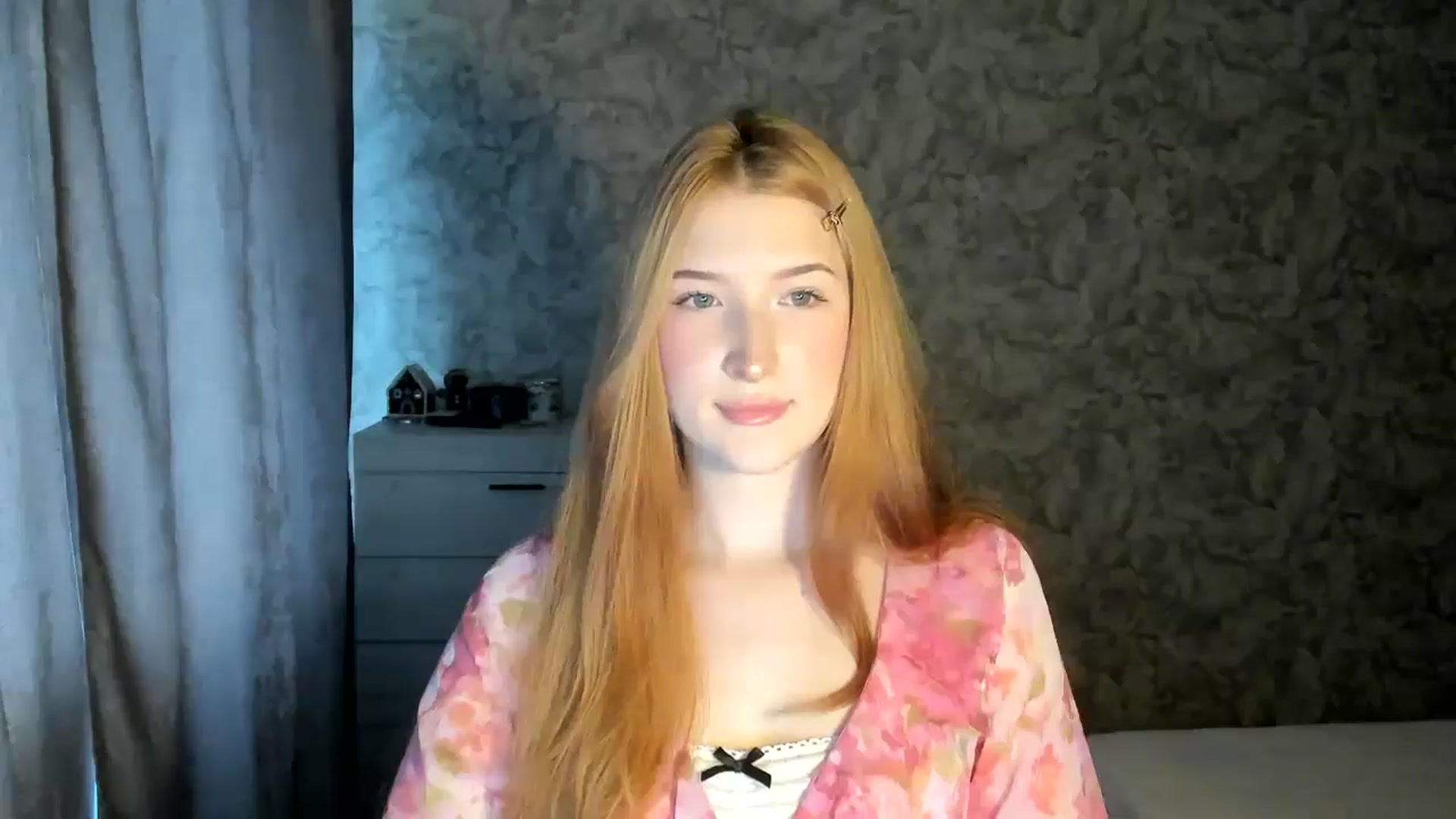 Gallery image thumbnail from Ilona_Here's myfreecams stream on, 01/08/2026, 09:24 image 14 of 20