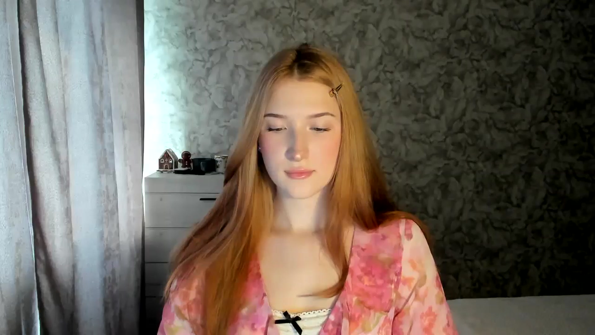 Gallery image thumbnail from Ilona_Here's myfreecams stream on, 01/08/2026, 10:17 image 10 of 20