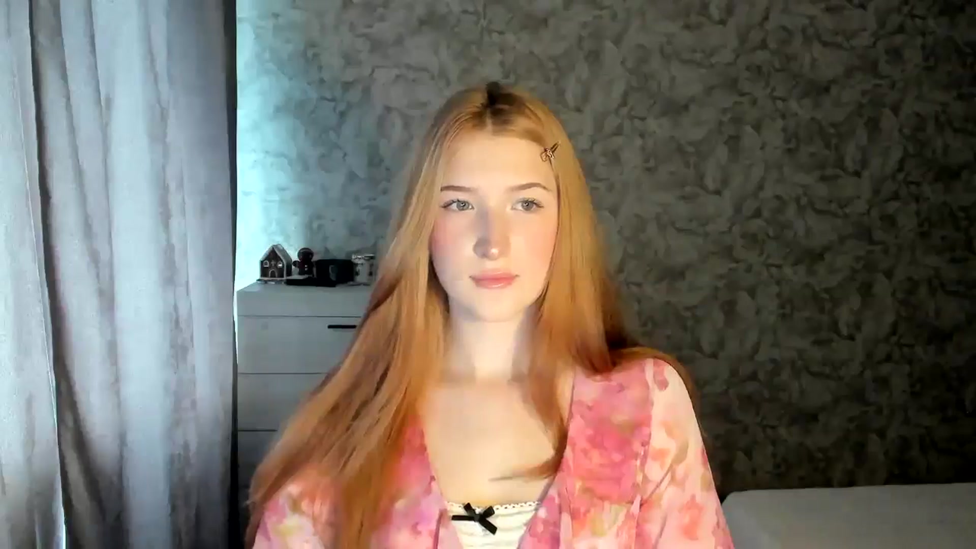 Gallery image thumbnail from Ilona_Here's myfreecams stream on, 01/08/2026, 10:17 image 11 of 20