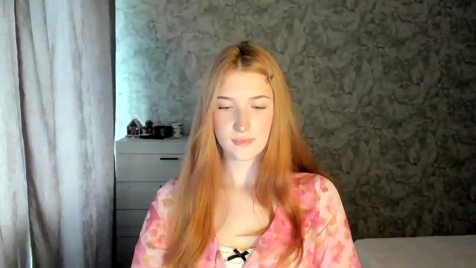 Gallery image thumbnail from Ilona_Here's myfreecams stream on, 01/08/2026, 10:59 image 16 of 20
