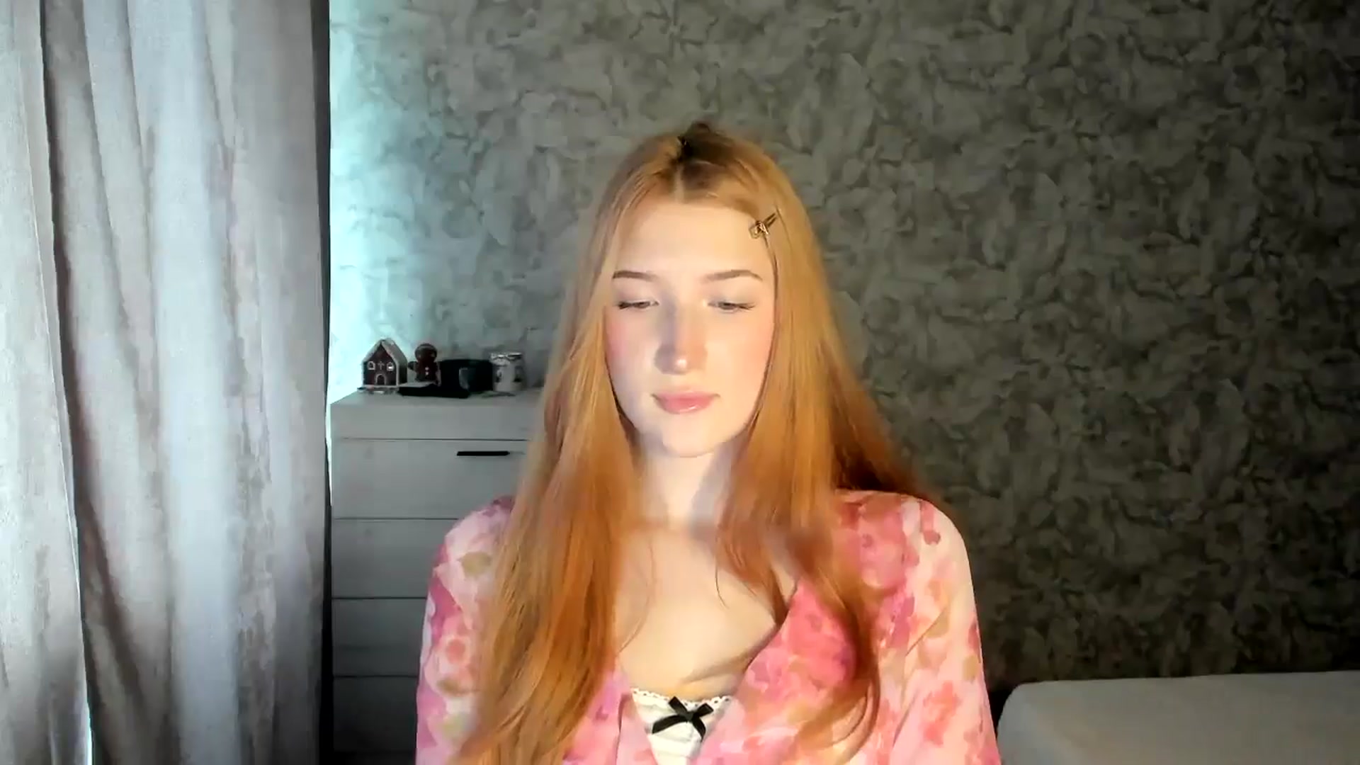 Gallery image thumbnail from Ilona_Here's myfreecams stream on, 01/08/2026, 10:59 image 12 of 20