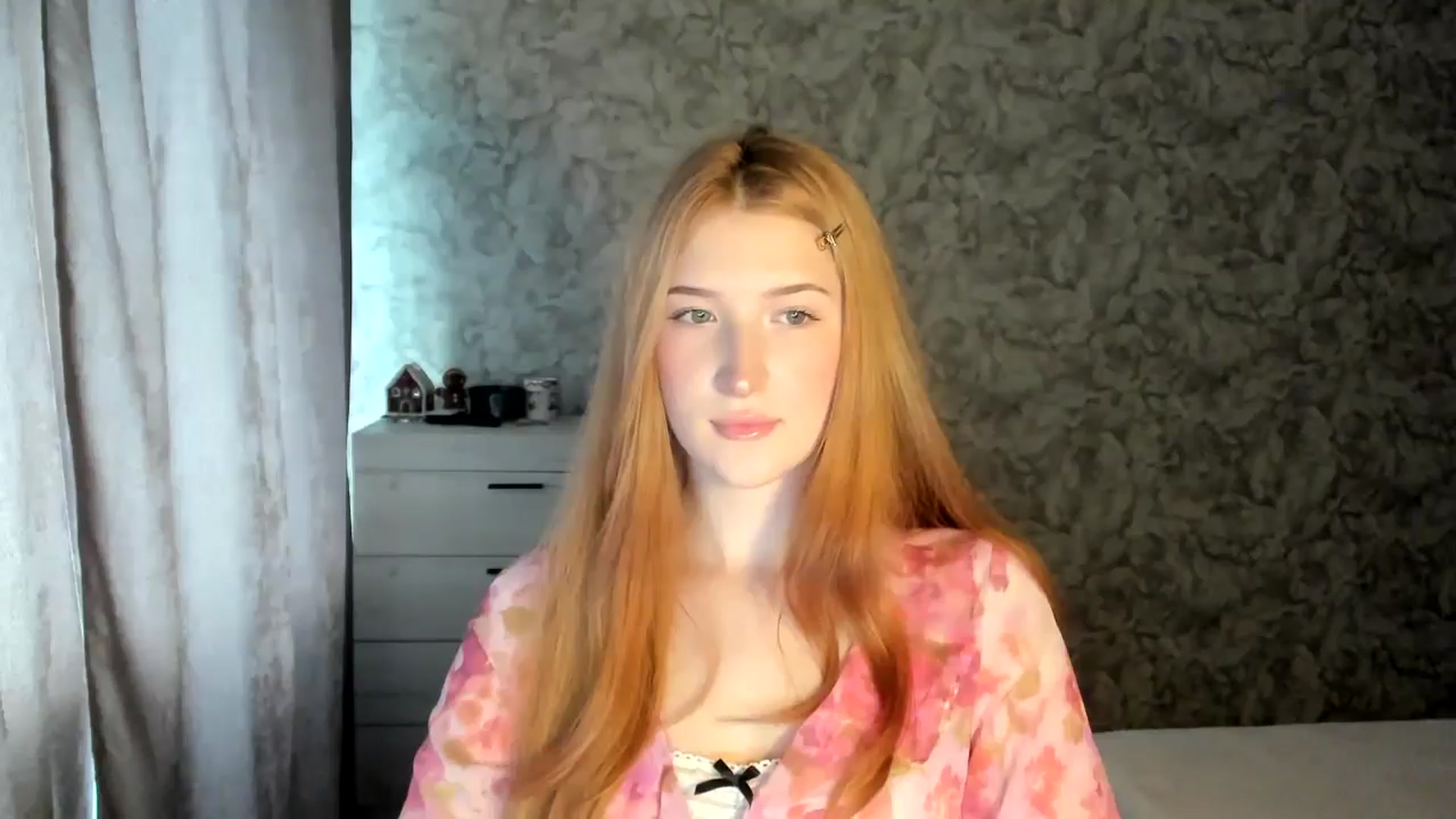 Gallery image thumbnail from Ilona_Here's myfreecams stream on, 01/08/2026, 10:59 image 19 of 20
