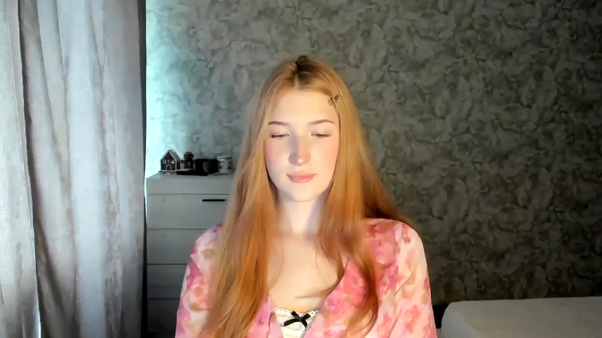 Gallery image thumbnail from Ilona_Here's myfreecams stream on, 01/08/2026, 10:59 image 14 of 20
