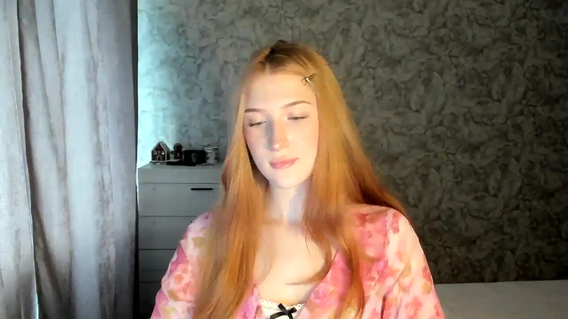 Gallery image thumbnail from Ilona_Here's myfreecams stream on, 01/08/2026, 10:59 image 18 of 20