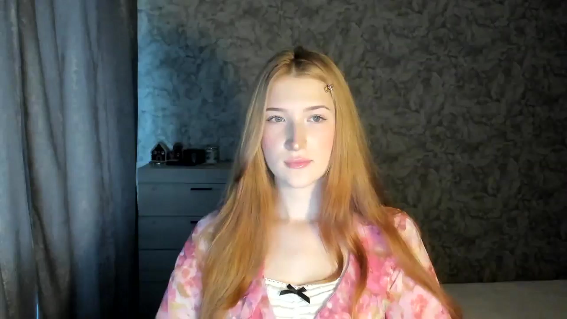 Gallery image thumbnail from Ilona_Here's myfreecams stream on, 01/08/2026, 11:33 image 7 of 20