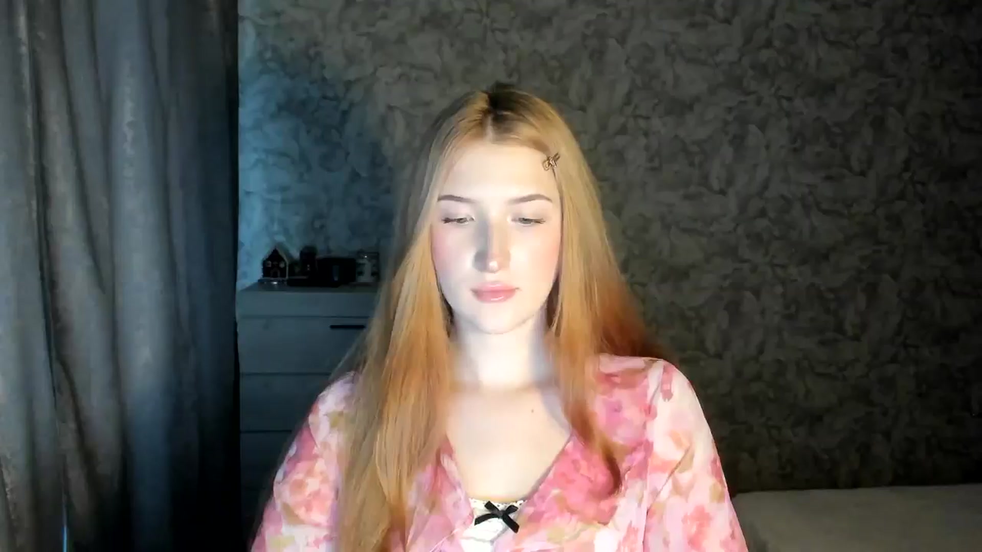 Gallery image thumbnail from Ilona_Here's myfreecams stream on, 01/08/2026, 12:26 image 5 of 20