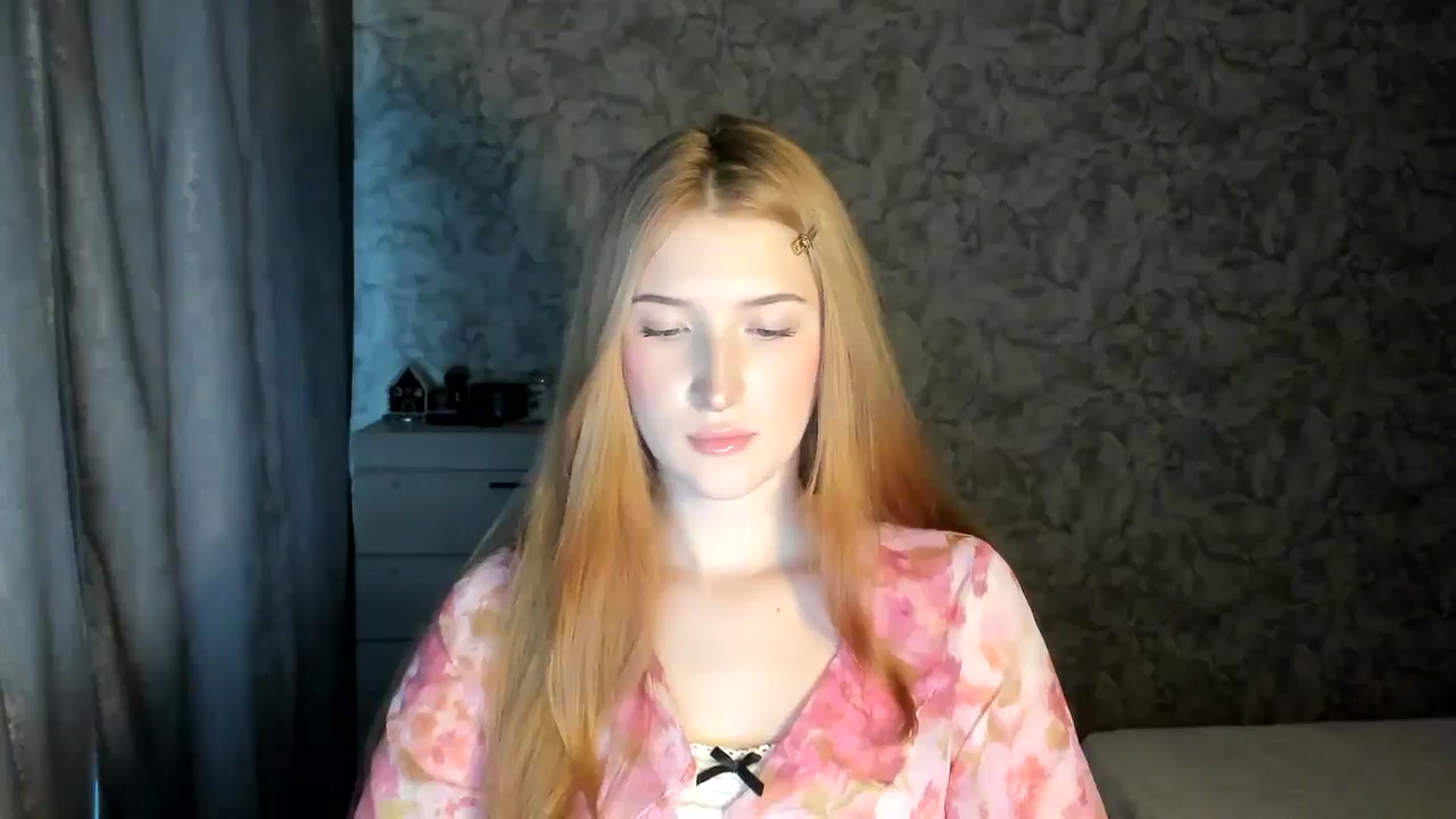 Gallery image thumbnail from Ilona_Here's myfreecams stream on, 01/08/2026, 12:26 image 3 of 20