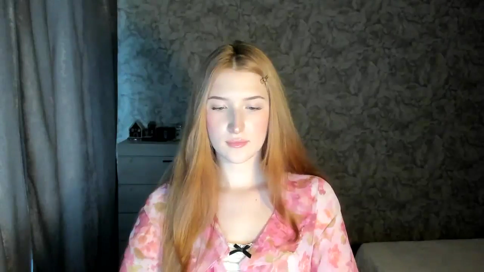 Gallery image thumbnail from Ilona_Here's myfreecams stream on, 01/08/2026, 12:26 image 13 of 20