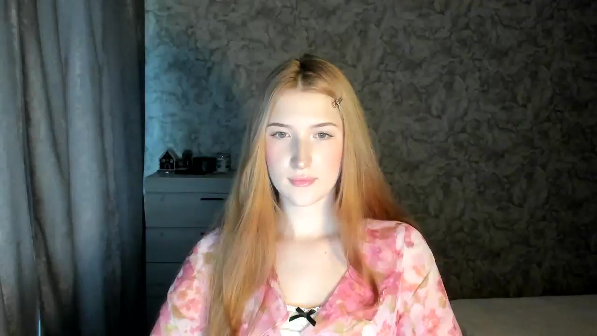 Gallery image thumbnail from Ilona_Here's myfreecams stream on, 01/08/2026, 12:26 image 16 of 20
