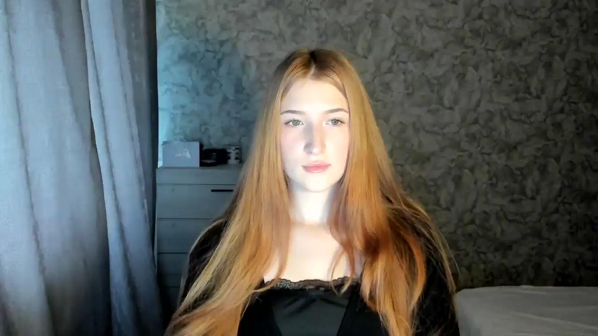 Gallery image thumbnail from Ilona_Here's myfreecams stream on, 01/09/2026, 10:16 image 16 of 20